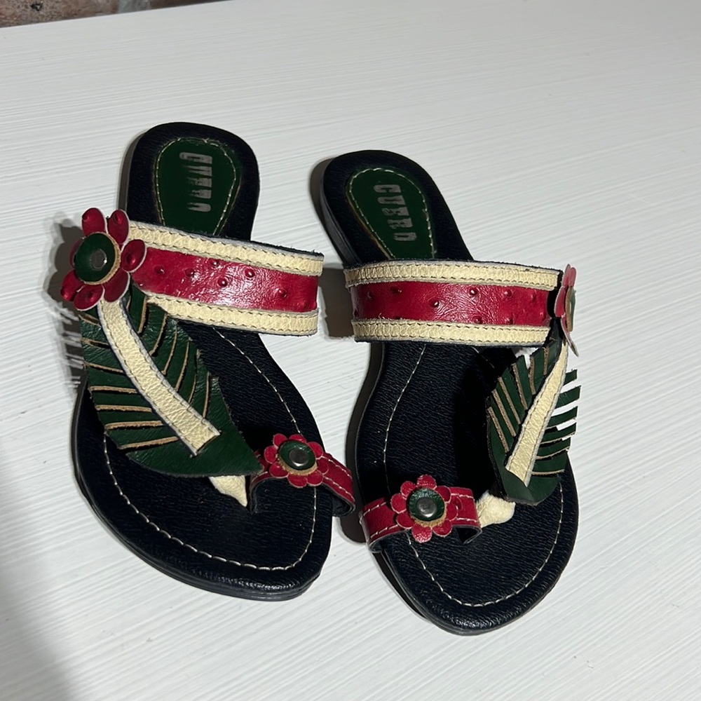 Sandals - Picture 5 of 16